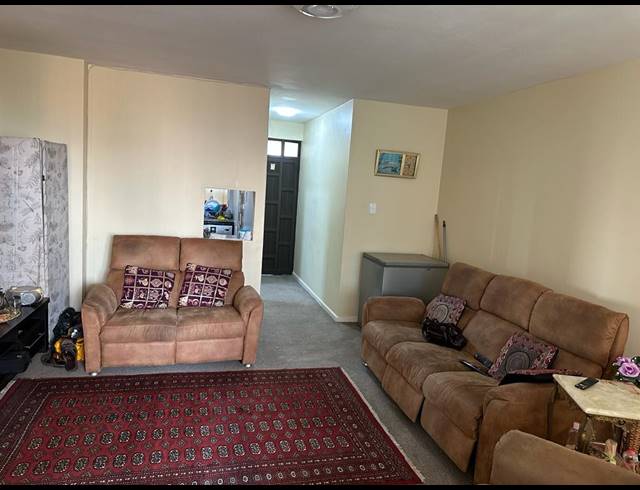 2 BEDROOM FLAT FOR SALE IN NORTH BEACH